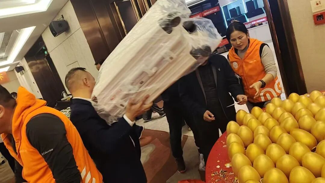 聚势增长 共生致远 | 2025徐州万喜电器营销峰会圆满落幕!(图33) 聚势增长 共生致远 | 2025徐州万喜电器营销峰会圆满落幕!(图33)